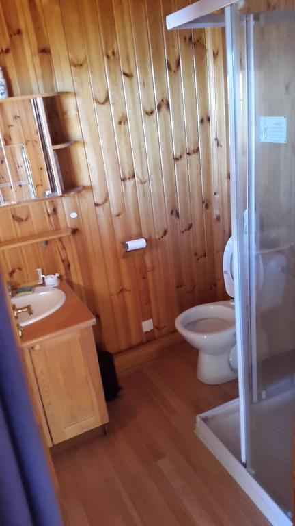 La Freissinouse Camping La Motte Flottante מראה חיצוני תמונה