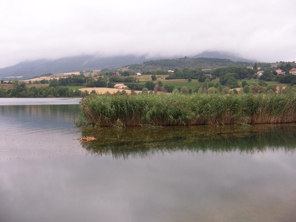 La Freissinouse Camping La Motte Flottante מראה חיצוני תמונה